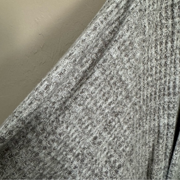 Gray Cardigan - Picture 3 of 4